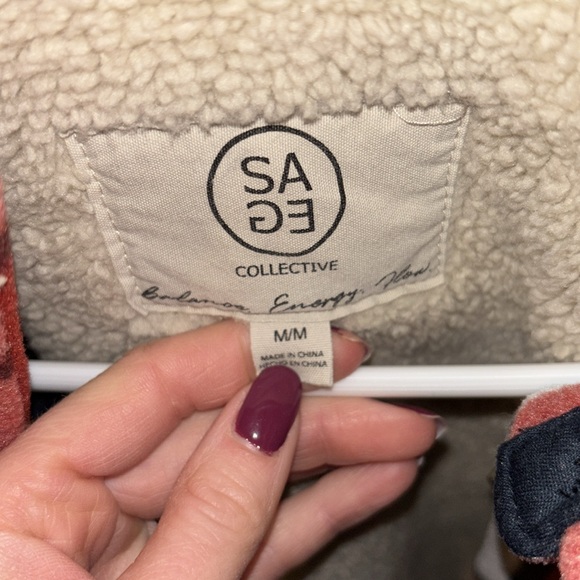 Fleece Shacket! - Picture 2 of 3